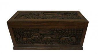 Сундук деревянный резной "Слоны", h=43см