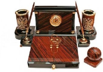 Настольный набор из обсидиана с часами "Гербовый", 9 предметов