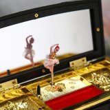 Шкатулка с часами музыкальная Luxury Gift "Шкаф" 18,5 х 15,5 х 9 см 